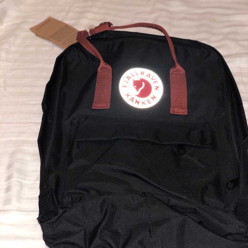 FJALLRAVEN kanken original size